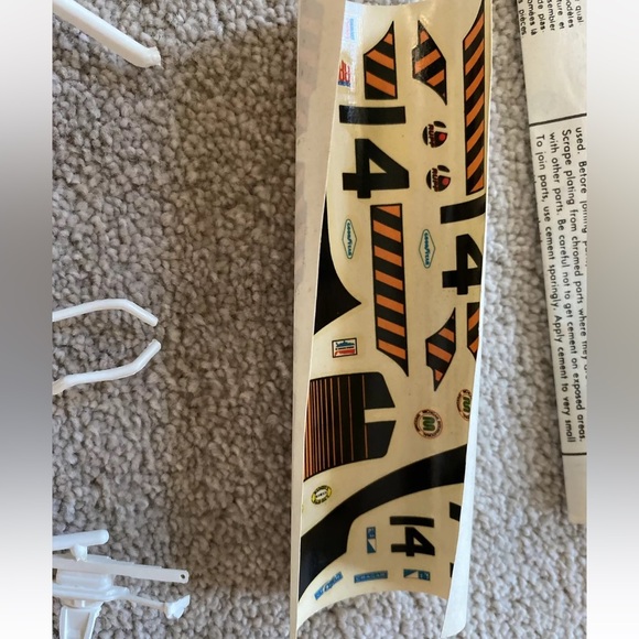 AMT ‘72 Corvette Open Roadster - Picture 12 of 13